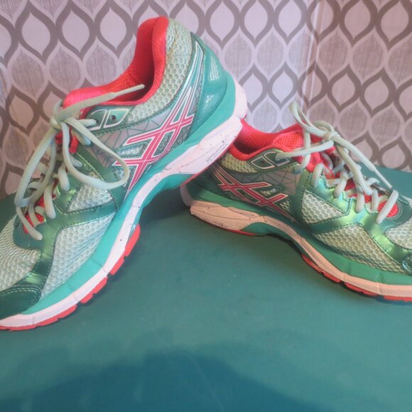 ASICS T550N GT-2000 3 Women's Running Shoes - Size 9.5 Women's. - Picture 3 of 14